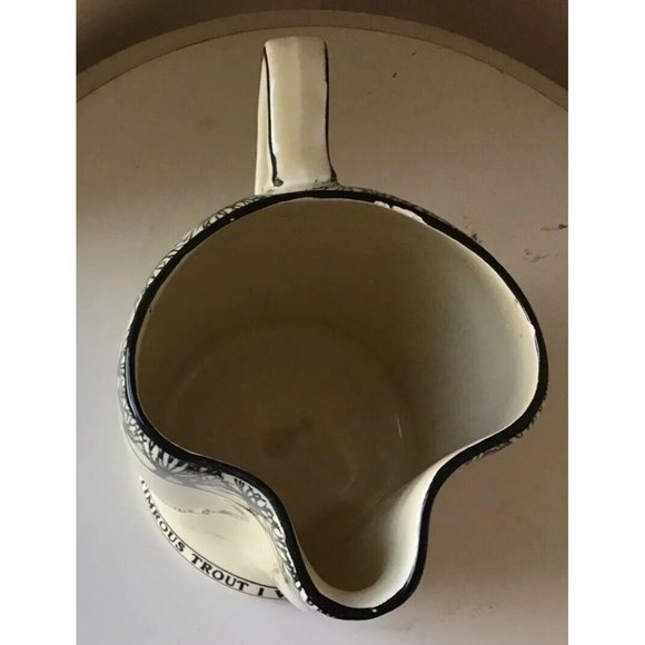 Royal Doulton Isaac Walton Ware Fisherman Jug. Circa 1910 - Picture 5 of 7